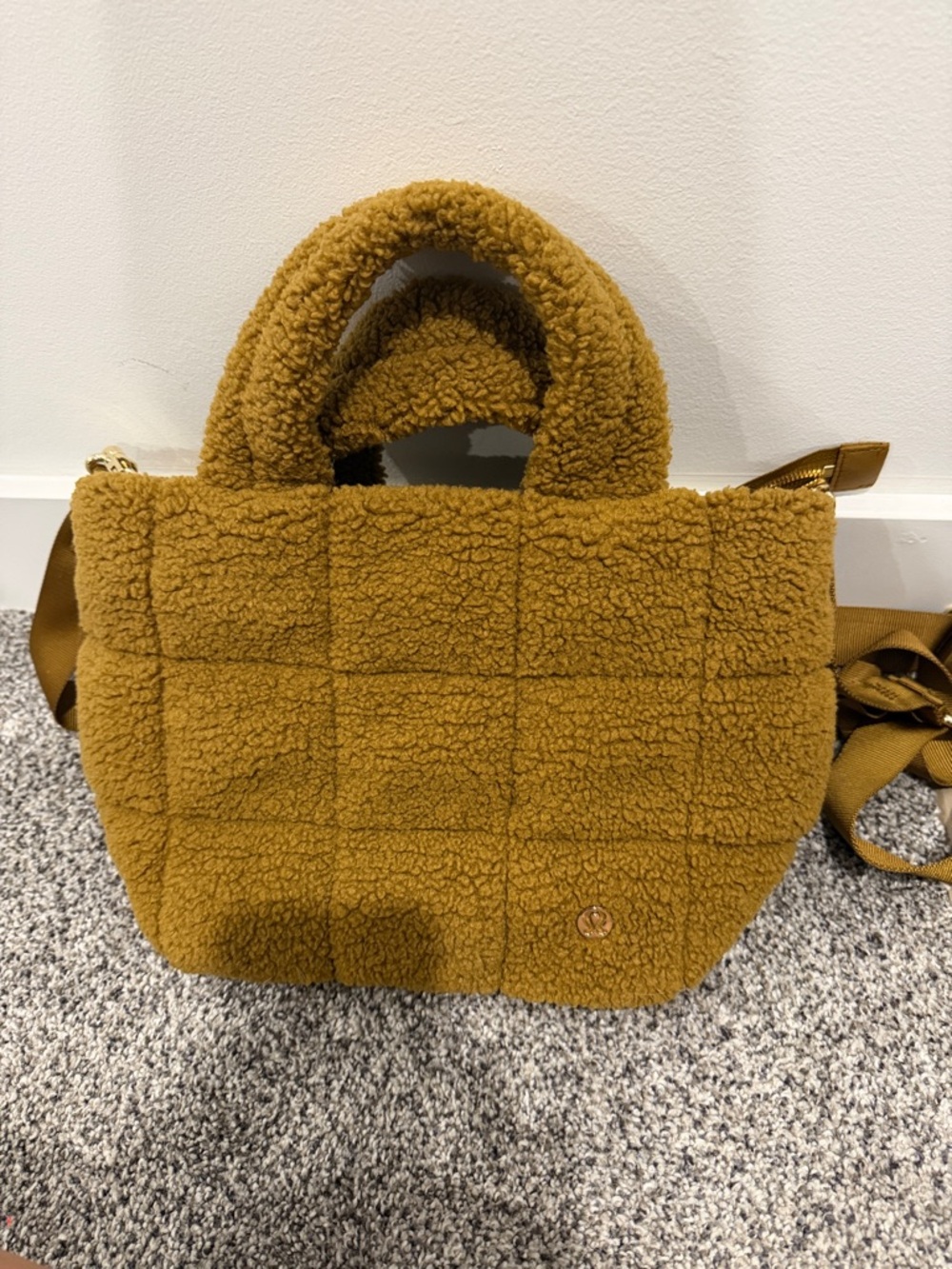 lululemon athletica Quilted Sherpa Tote - Mustard